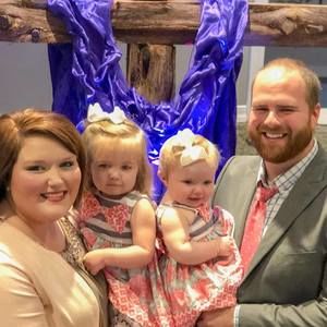 Meet your Posher, Leah